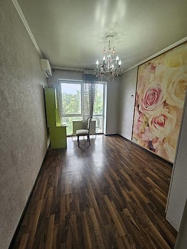 Дома: .Продается дом в Центре города. район Восток -5 Торокула Айтматова// — 10