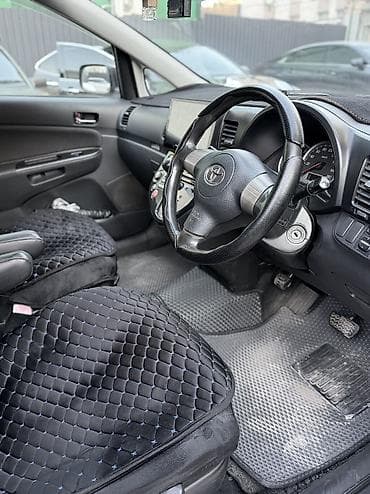 Toyota WISH: 2003 г., 1.8 л, Автомат, Бензин, Минивэн — 7