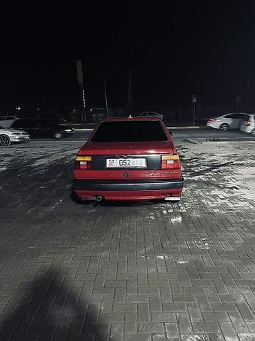 Volkswagen Jetta: 1991 г., Седан