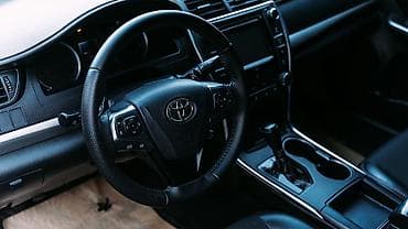 Toyota Camry: 2016 г., 2.5 л, Автомат, Бензин, Седан