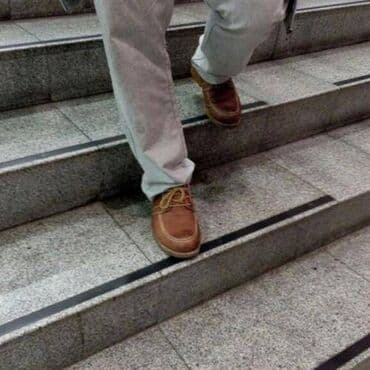 двухсторонний скотч цена бишкек: Противоскользящая самоклеящаяся лента на ступеньки черного цвета — 1