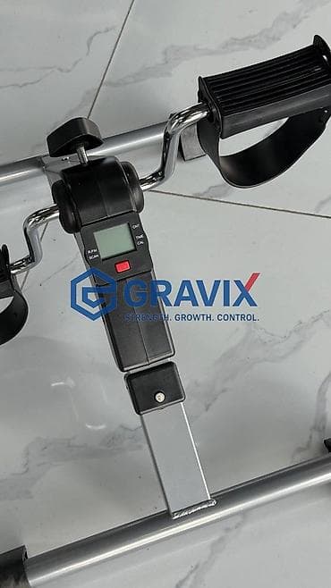 Спортивные сумки: Мини велотренажёр для рук и ног (механический) Цена 2500 Компактный — 3