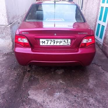 Унаа: Daewoo Nexia: 2010 г., 1.5 л, Кол менен иштөөчү, Бензин, Седан — 1