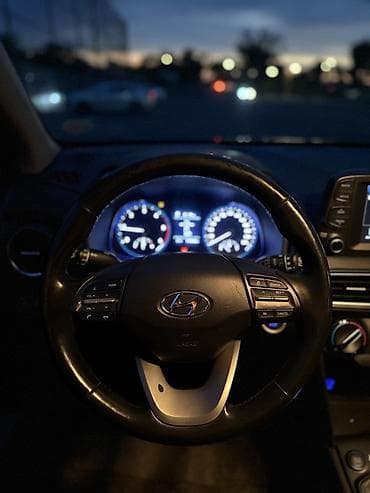 Hyundai Kona: 2020 г., Автомат, Кроссовер — 8