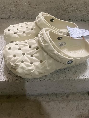 Сабо: Сабо, 39.5, Crocs, Новый, цвет - Бежевый, Самовывоз — 1