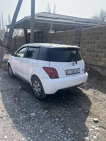 Toyota: Toyota Ist: 2002 г., 1.3 л, Автомат, Бензин, Хэтчбэк — 3