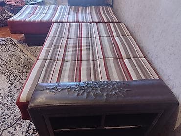 Мебель: Угловой диван, C подушками, Трехместный — 5