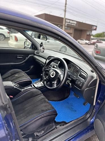 Транспорт: Subaru Legacy: 2000 г., 2 л, Автомат, Бензин, Седан — 4