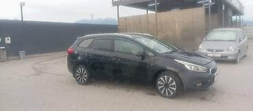 кочкор авто: Kia Ceed: 2015 г., 1.5 л, Кол менен иштөөчү, Газ, Универсал — 7