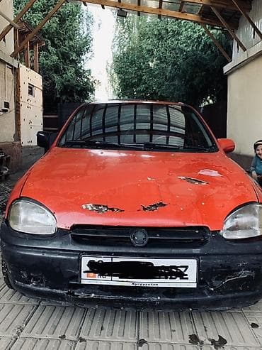 чангам машина: Opel Corsa: 1995 г., 1.4 л, Кол менен иштөөчү, Бензин, Хетчбек — 1
