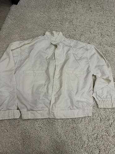 Верхняя одежда: Набор одежды из 4 предметов: 400 за все 1) Легкая белая — 1