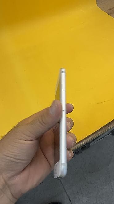 apple iphone 4: IPhone 7, Б/у, 128 ГБ, 100 % — 4