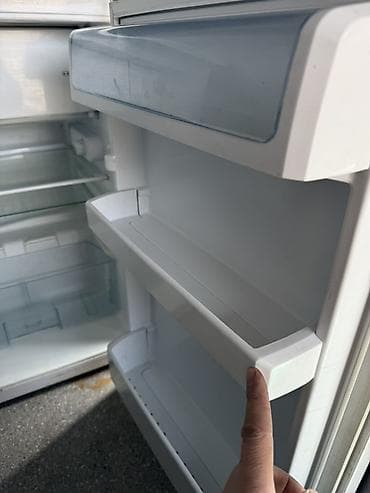 морозильники для мороженого б у: Компактный однокамерный холодильник с морозильным отделением — 4