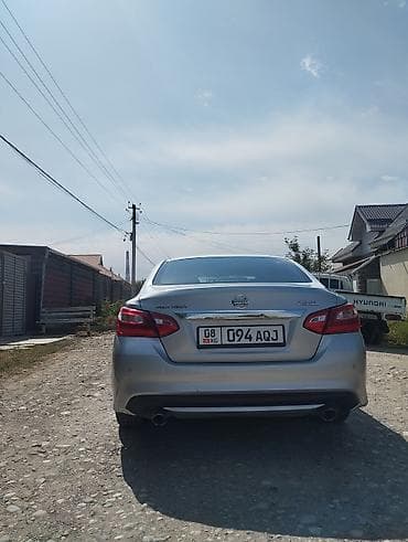 Продажа авто: Nissan Altima: 2017 г., 2.5 л, Вариатор, Бензин, Седан — 4