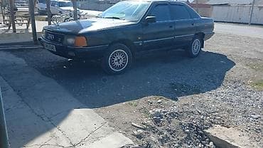 Audi 80: 1990 г., 2.3 л, Механика, Бензин, Седан