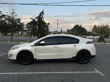 Продажа авто: Chevrolet Volt: 2013 г., 1.4 л, Автомат, Гибрид, Хэтчбэк — 6