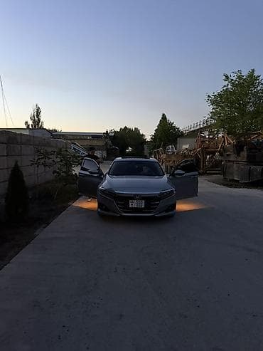 range rover 2020: Honda Accord: 2020 г., 2 л, Вариатор, Гибрид, Седан — 9