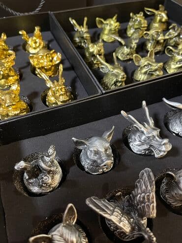 все для животных: • Набор рюмок в подарочной коробке: • 12 стопок-перевертышей (знаки — 5