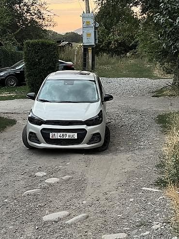 Chevrolet Spark: 2017 г., 1 л, Автомат, Бензин, Хэтчбэк at lalafo.kg Chevrolet Spark: 2017 г., 1 л, Автомат, Бензин, Хэтчбэк