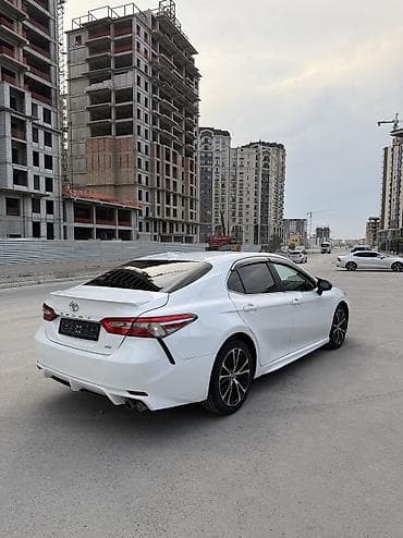 аренда мороженое: Сдаю Toyota Camry, Почасово, Без водителя — 5