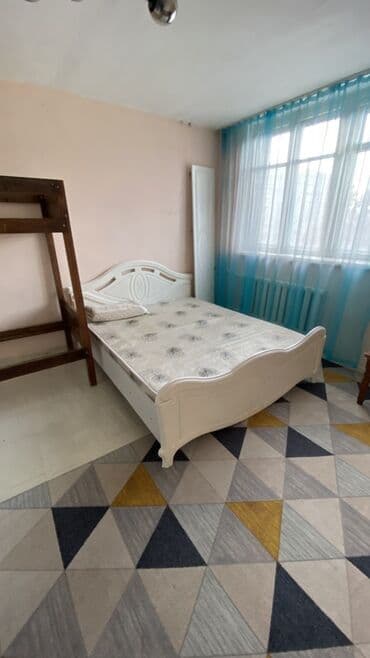 Шкафы: Кровать двуспальная с матрасом в идеальном состоянии из минусов — 4