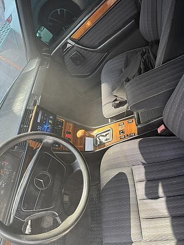 мнрс 124: Mercedes-Benz W124: 1992 г., 2.2 л, Автомат, Газ, Седан — 9