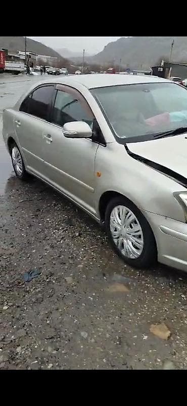 Продажа авто: Тайота авенсиз седан 2004 ж. 2 обьем машина алды жагынан урулган — 1