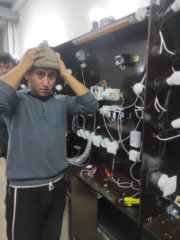 радом: Электрик | Установка стиральных машин, Установка счетчиков, Демонтаж электроприборов Больше 6 лет опыта — 1