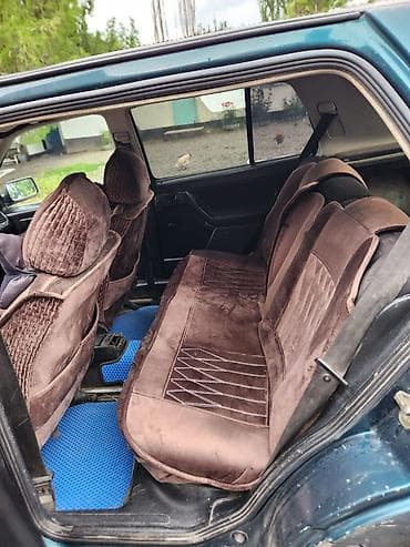 Volkswagen Golf: 1994 г., 1.6 л, Кол менен иштөөчү, Бензин, Хетчбек — 5