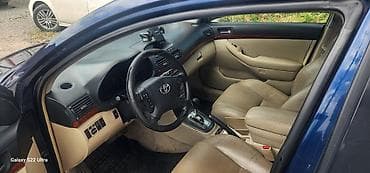 Toyota Avensis: 2003 г., 2 л, Автомат, Бензин, Универсал — 5