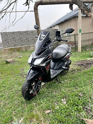 мопед за 10 тысяч: Тип скутера 150 куб. см, Бензин, Б/у — 2