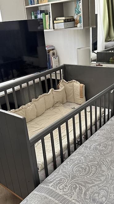 Балдар эмереги: Балдар үчүн кошумча коюлган керебет, Дөңгөлөксүз, түсү - Боз — 2