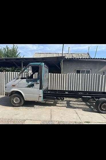 не рабочий авто: Mercedes-Benz Спринтер: 2025 г. — 4