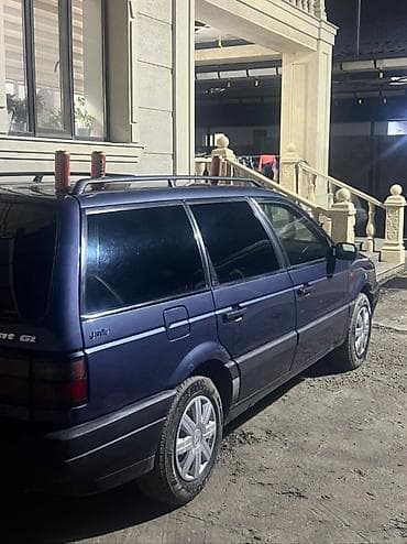 stepwgn rg: Volkswagen Passat: 1993 г., 1.8 л, Механика, Бензин, Универсал — 2
