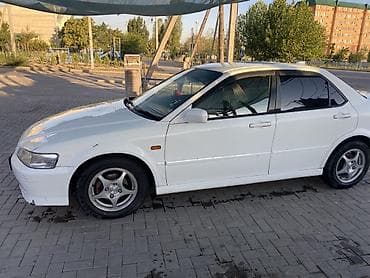 step vagon: Honda Accord: 2000 г., 1.8 л, Автомат, Бензин, Седан — 9