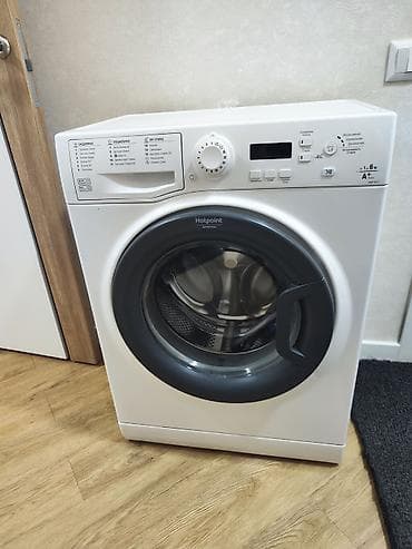 Стиральная машинка Hotpoint Ariston. работает, но требуется замена