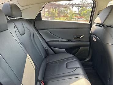 Hyundai Avante: 2020 г., 1.6 л, Автомат, Бензин, Седан — 9