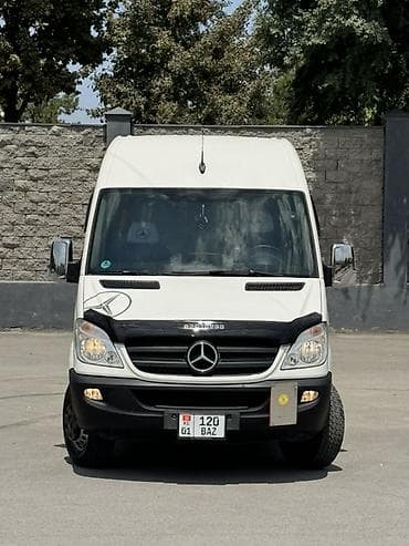 Легкий грузовик, Mercedes-Benz, Стандарт, 3 т, Б/у at lalafo.kg Легкий грузовик, Mercedes-Benz, Стандарт, 3 т, Б/у