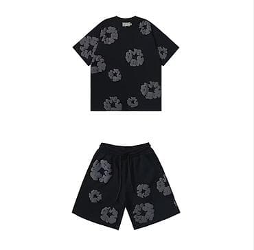 оптом шапки: Костюм летний: футболка + шорты с принтом - Комплект из двух — 1