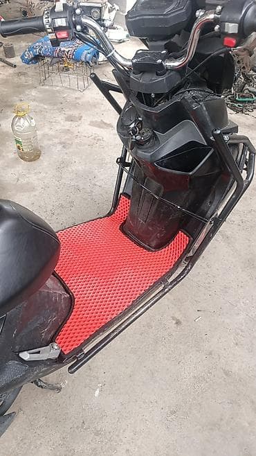 daihatsu boon: Скутер Manas (бензиновый) - Городской/туринговый скутер с агрессивным — 5