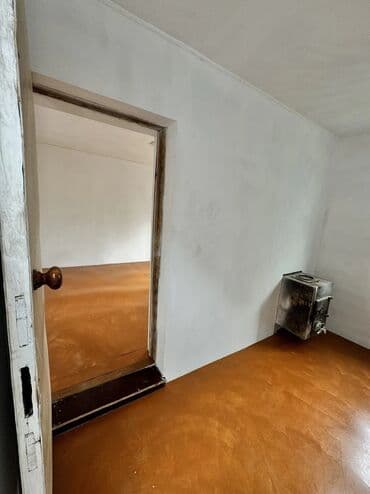 кв частный дом: 30 м², 1 комната, Утепленный, Забор, огорожен — 2