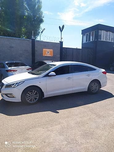 Продажа авто: Hyundai Sonata: 2017 г., 2 л, Автомат, Газ, Седан — 4