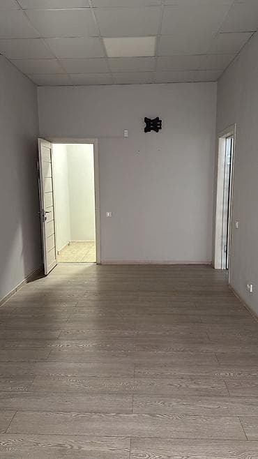 Аренда офисов, 20 м², В жилом комплексе, С отдельным сан узлом