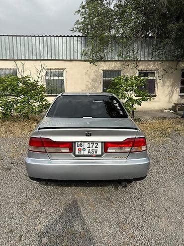автомашина фит: Honda Accord: 2002 г., Седан — 4