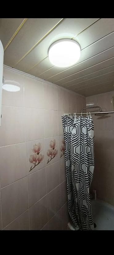58 м², 3 комнаты, Парковка, Забор, огорожен