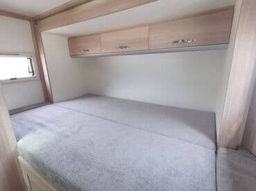 дом в колесах: Iveco Daily: 2020 г., 3 л, Автомат, Бензин, Фургон — 11