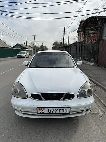 Daewoo Nubira: 2000 г., 1.5 л, Механика, Бензин, Седан