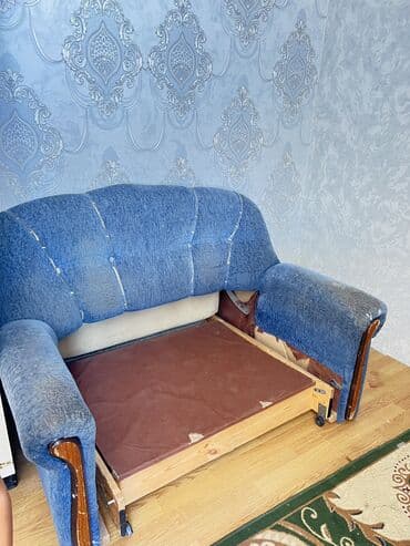 диыан: Раскладной диван, Б/у — 3