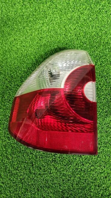 купить фары на бмв е39 бу: Фонари Е83 х3 дорест. Наружнии фанари . Белый поворотник. По 4000сом — 12