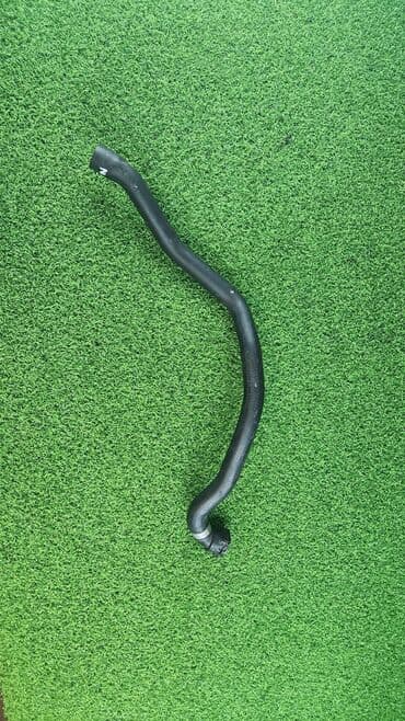 блок предохранителей: Патрубок 6421 8 377 699 Е65 е66 Год 2005 В отличном состоянии — 1